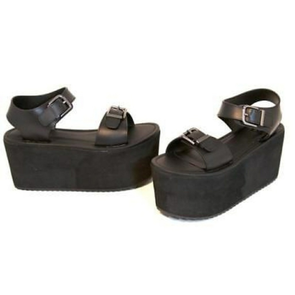 YRU Orion Black High Platform Buckle Strap Sandals